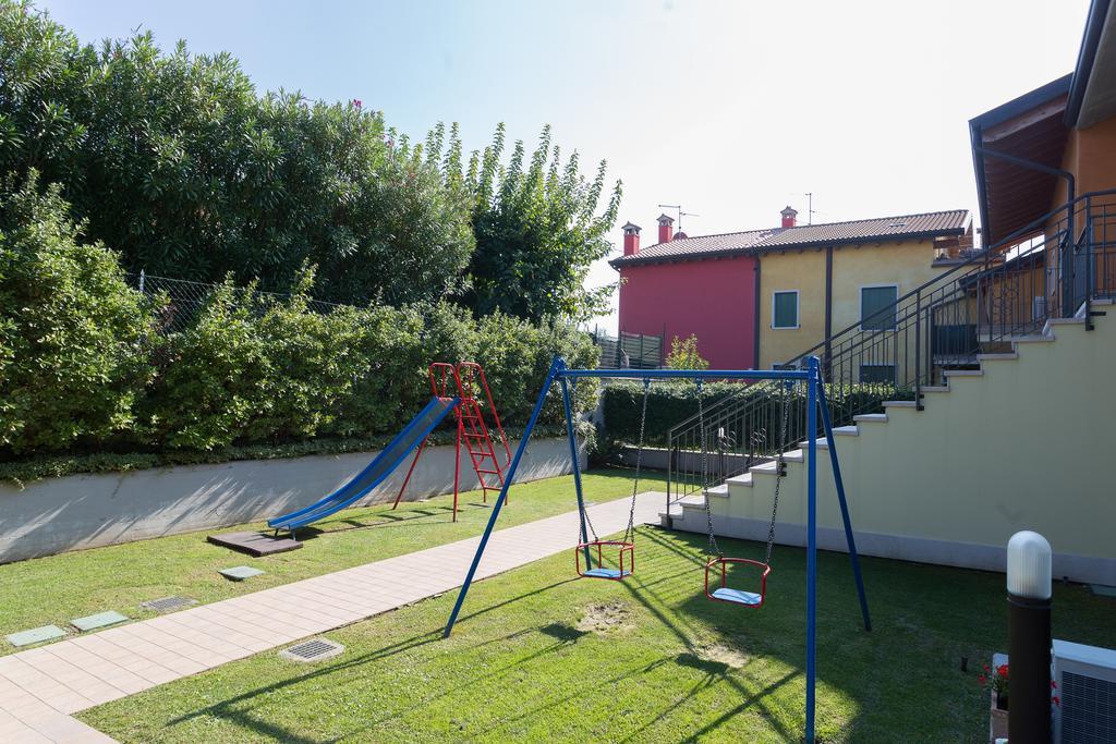 Residenza Orchidee Aparthotel Lazise Bagian luar foto
