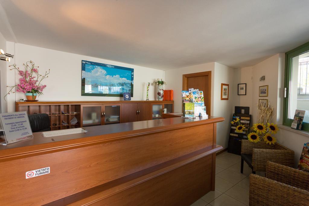 Residenza Orchidee Aparthotel Lazise Bagian luar foto